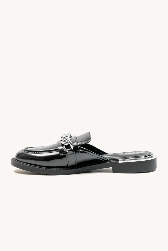 68% OFF RIGBY FLAT MULE